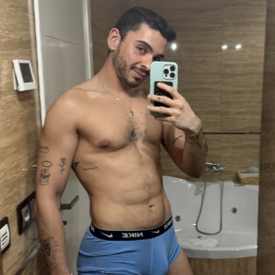 PHjosema's tweet photo. #NuevaFotoDePerfil https://t.co/41jmzvk4f6