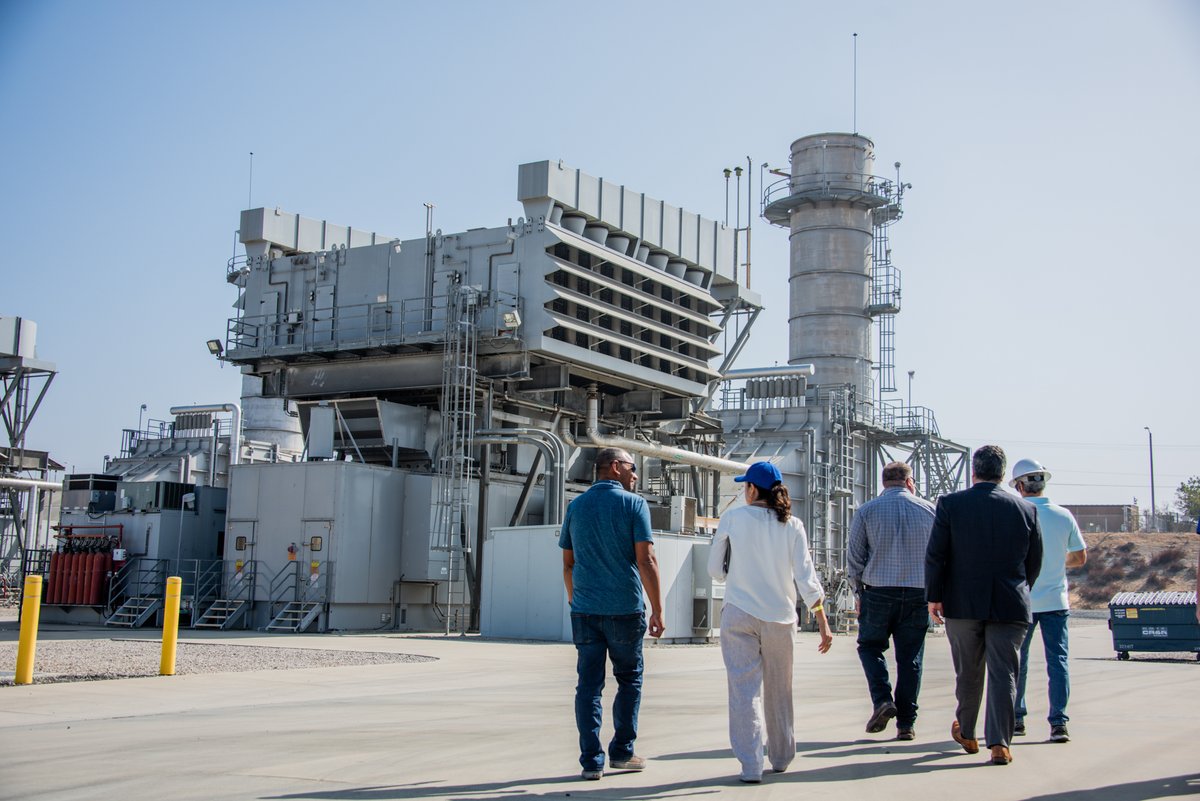 RPUnews's tweet photo. RPU had the honor of hosting @CalEnergy Commissioner, Noemí Gallardo and her team, alongside staff from @SCPPA_Alert, for an exclusive tour of the Riverside Energy Resource Center and Casa Blanca Customer Resource Center. https://t.co/ghUlWNKw9J