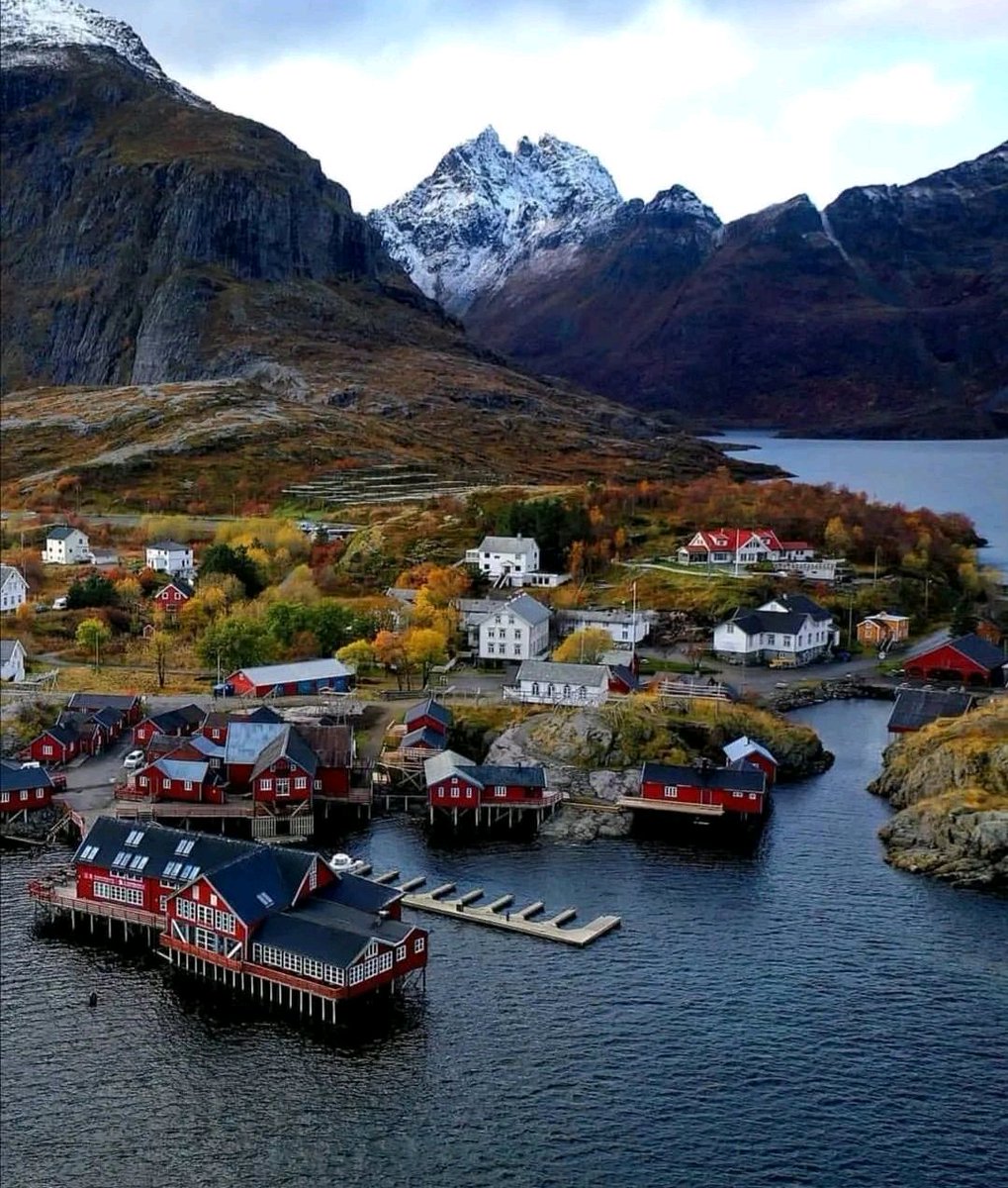 ProfSK5's tweet photo. Good Night Everyone!
See you tomorrow....🙋
#Norway #Night_View https://t.co/jgk22m5QIe