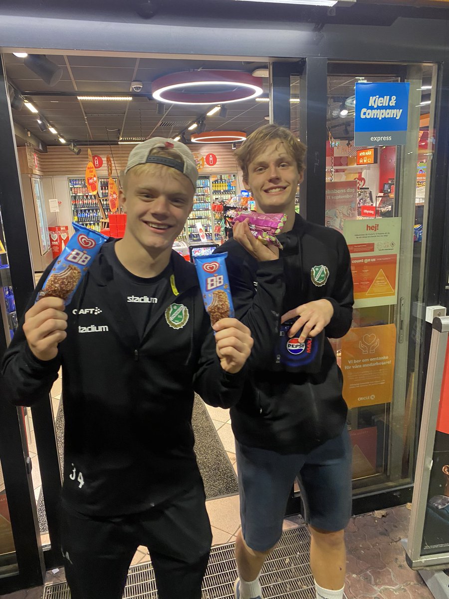 Pelle Segertoft tweet media