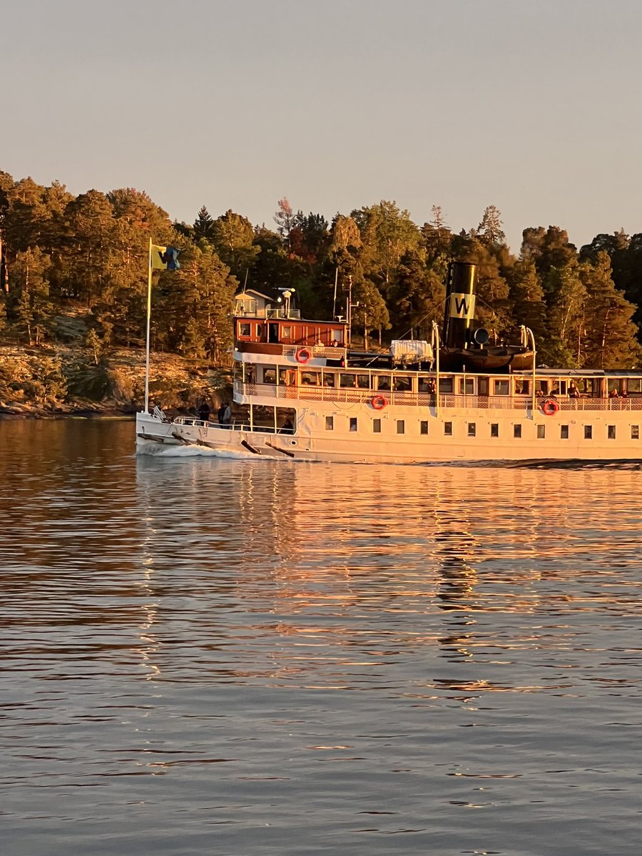 mpawlo's tweet photo. Quite the boatride to Vaxholm, impressed by @CandelaBoat 🛥️🛥️🛥️ https://t.co/rMpVP3tYKS