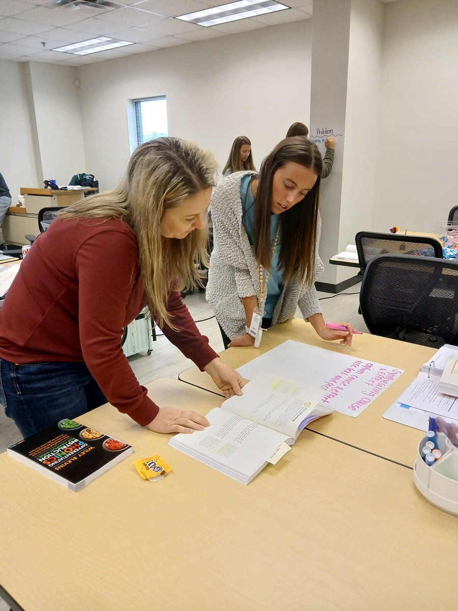 Sarah Armbruster tweet media