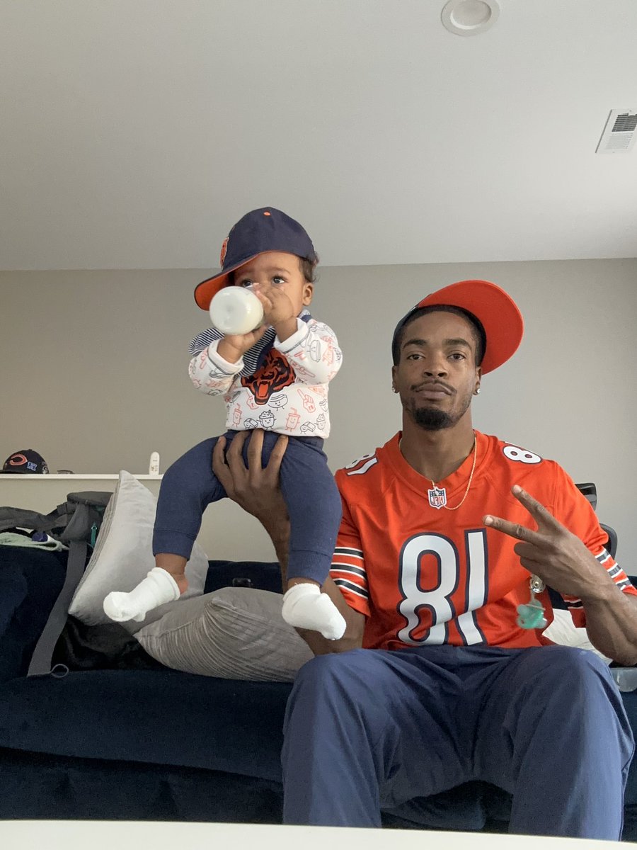 _KC20's tweet photo. 🐻⬇️ 🧡 https://t.co/Fi8yOn4Nxw
