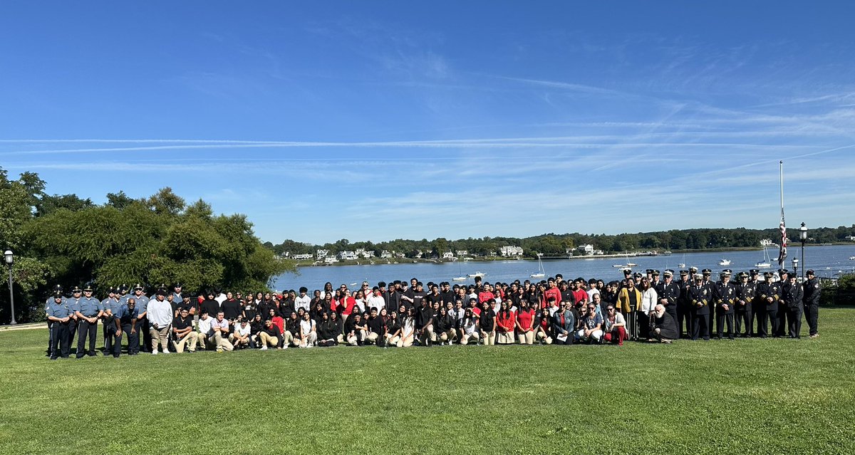 We enjoyed an awesome start to the school year! Visit our website for our September 12 Community Update. rbb.k12.nj.us/district/super… #RBBisBIA <a href="/rbrhs/">RBRHS Updates</a> @nursereardon <a href="/HorizonsJS/">Horizons Jersey Shore</a> <a href="/RiverCenter/">Red Bank RiverCenter</a>