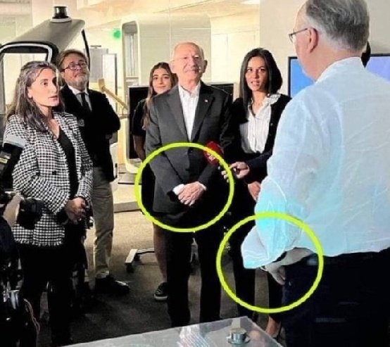 <a href="/AvAliDvrmAn/">AvAliDvrmAn</a> Allah hiç bir siyasetçimizi şu duruma düşürmesin.
İçeride Aslan parçası dışarıda kağıttan Kaplan.