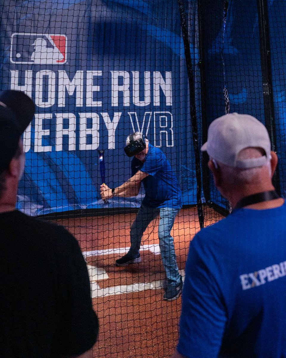 BaAMProductions's tweet image. Whether you&apos;re a rookie or a pro, today we all game! Happy #NationalVideoGameDay 🎮 ⚾ 

#MLBLife #mlballstarvillage