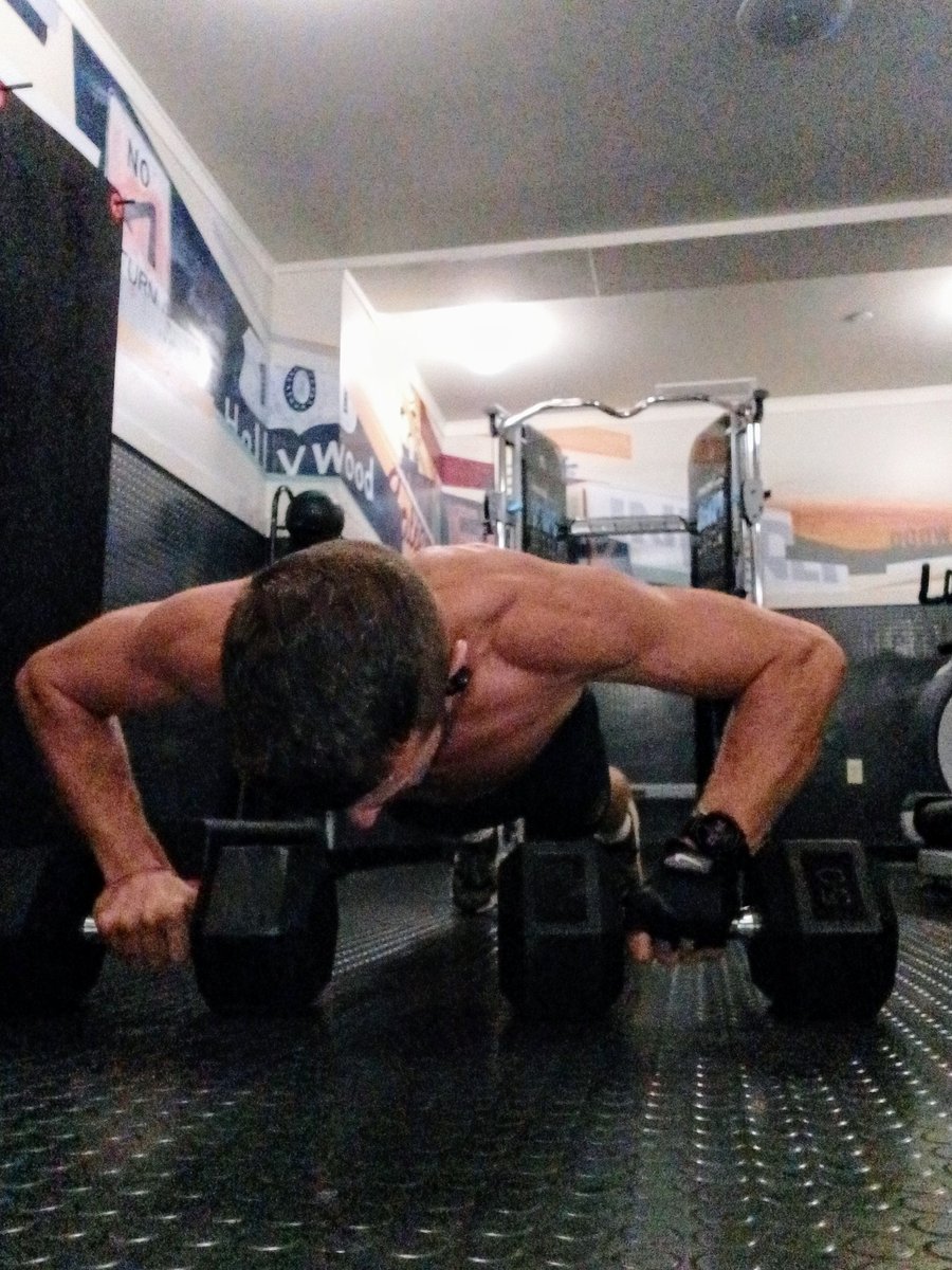 BossAlpha2's tweet image. Tu te places ou ?