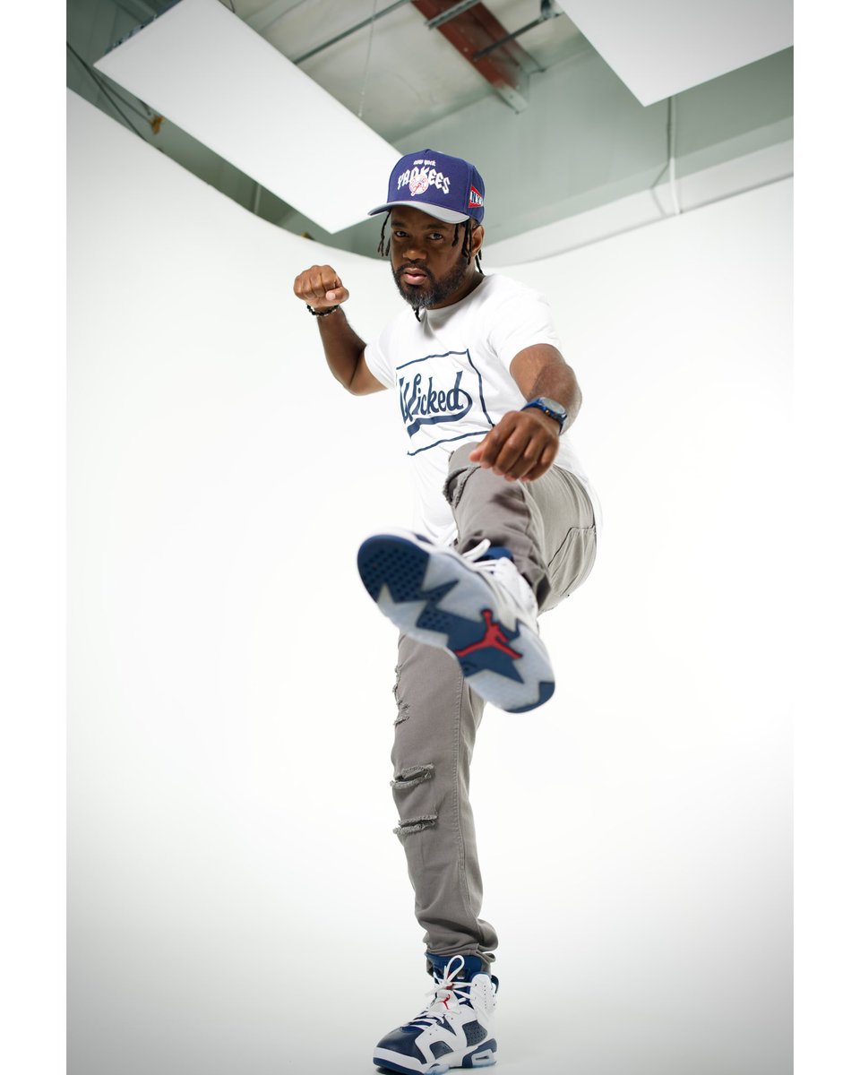 I realized they will never ‘Let Me In’ …so I had to come back and kick down the b*****claat door‼️