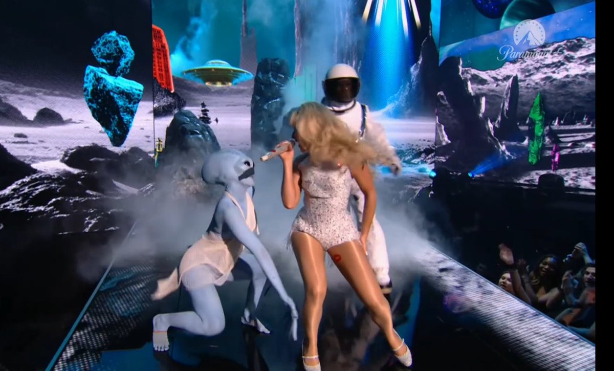 SHARK SIDE OF THE MOON (Tubi, 2022)