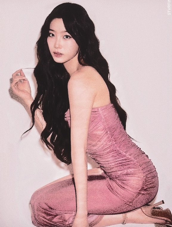 ⠀

         𝙲𝙸𝚁𝙲𝙰 𝟷𝟿𝟽𝟿 —— 

        [ 𝗣𝗜𝗖𝗧𝗨𝗥𝗘𝗗: ]  lilith  attending
         one  of  the  infamous  events
         at  𝐒𝐓𝐔𝐃𝐈𝐎 𝟓𝟒 .

⠀