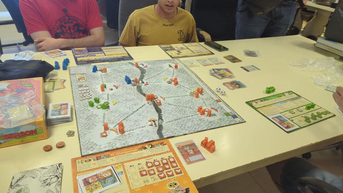 Para comenzar el curso, que tal unas jornadas de uno de nuestros juegos?

El viernes 20 de septiembre, a las 11, se celebrarán jornadas de ROOT en nuestro local!

(Aguante el vagabundo)

Saludos!