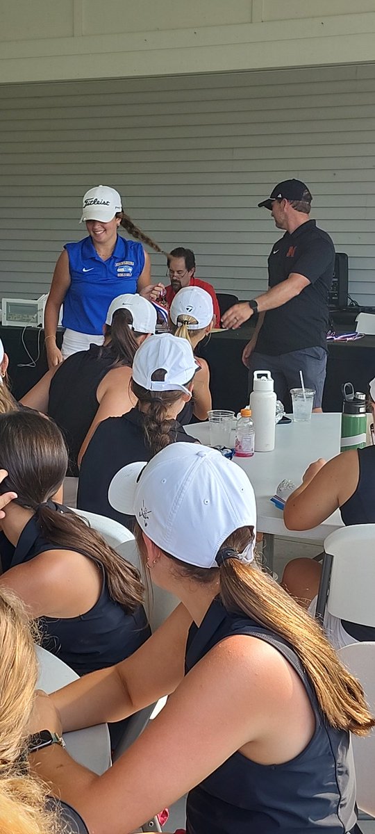 8th place medal for <a href="/lauren_mcq15/">Lauren Mcquiston</a> !