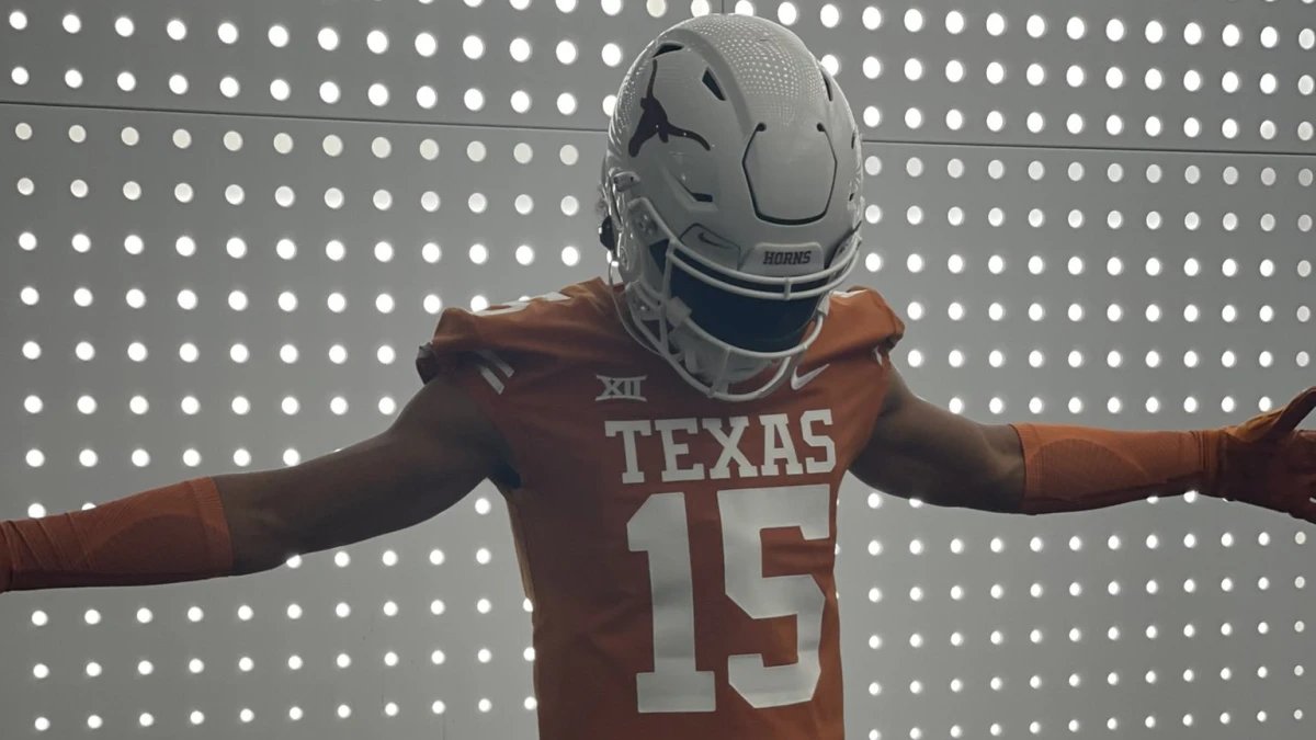 Blake Gideon has been on fire with safety recruiting, landing a 5-Star for four straight classes. 

-2026 5-Star Zelus Hicks
-2025 5-Star Jonah Williams
-2024 5-Star Xavier Filsaime
-2023 5-Star Derek Williams Jr.