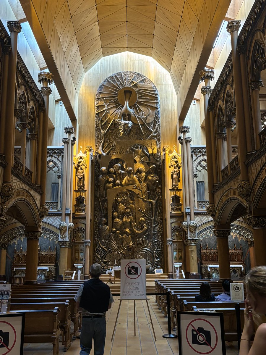 antboy69's tweet photo. Notre-Dame Basilica visit today, stunning. https://t.co/mg213KVhzs