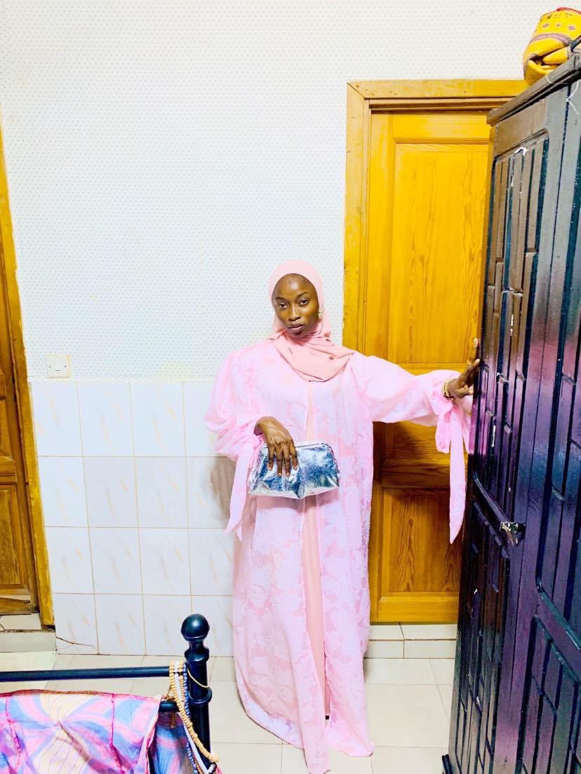 Hello tweeps 👋 X gave me balloons again❤️if you are seeing this please send a prayer 🤲