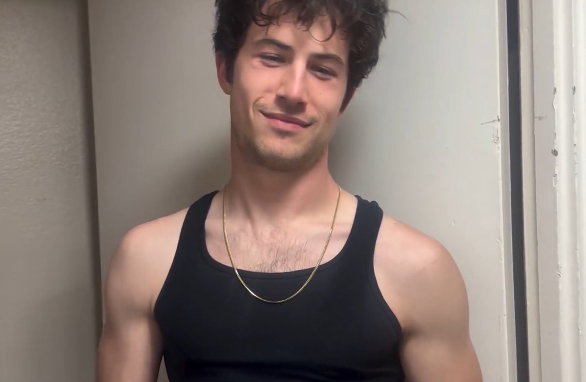 dylanmthinker's tweet image. DYLAN MINNETTE THE MAN THAT YOU ARE 💋💋💋💋 !!!!