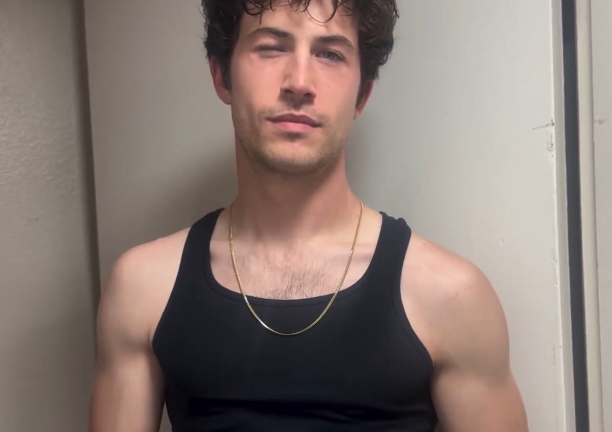 dylanmthinker's tweet image. DYLAN MINNETTE THE MAN THAT YOU ARE 💋💋💋💋 !!!!