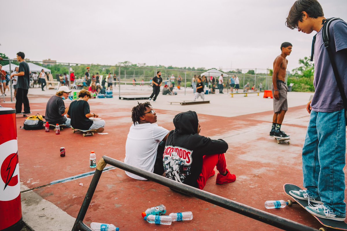 Ronald Dregan tweet media