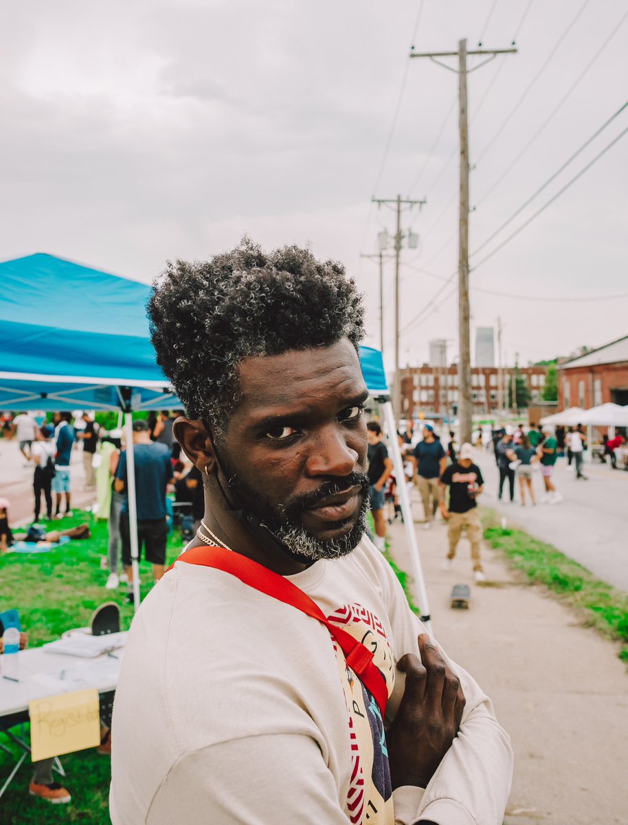 Ronald Dregan tweet media