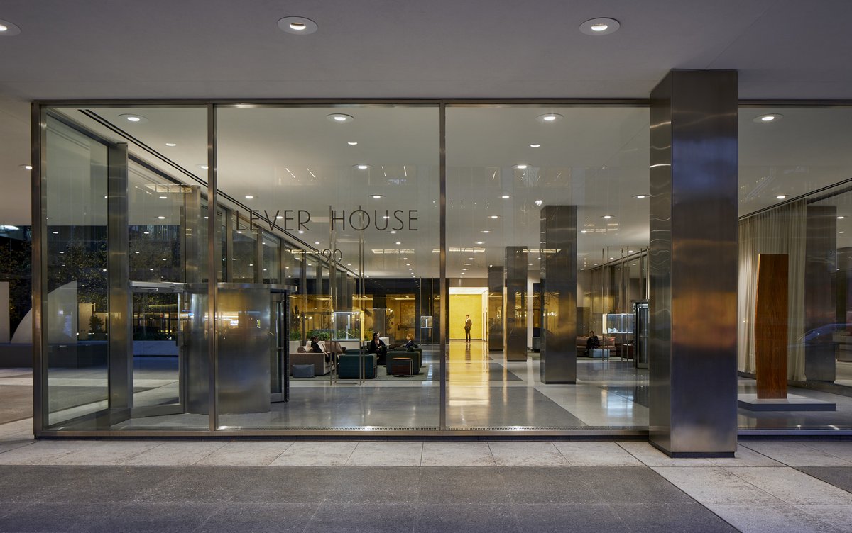 Skidmore, Owings & Merrill (@som_design) on Twitter photo Commercial office design was forever changed with the completion of Lever House in 1952, and our 2023 restoration of the project won the <a href="/docomomo_us/">Docomomo US</a> Modernism in America Award of Excellence!
MORE → bit.ly/47r6JKT Commercial office design was forever changed with the completion of Lever House in 1952, and our 2023 restoration of the project won the <a href="/docomomo_us/">Docomomo US</a> Modernism in America Award of Excellence!
MORE → bit.ly/47r6JKT
