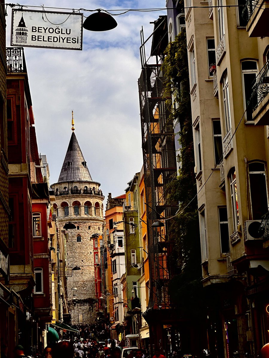 elff73's tweet photo. İstanbul. https://t.co/F9aO7CvFsL