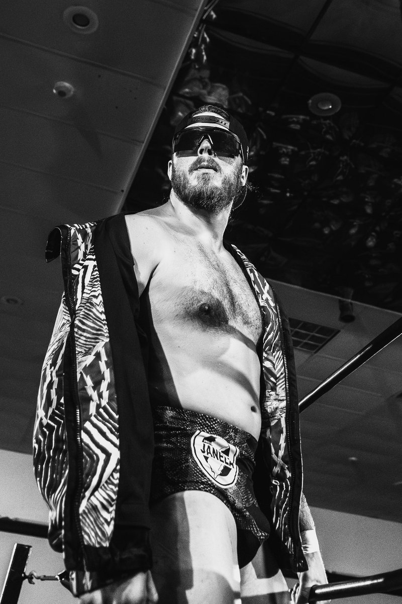 JocelynReina_'s tweet photo. 📸 Shots from the crazy pure rules match @JANELABABY and @mashaslamovich had at #Arrival2 8.23

#Photography #TNAiMPACT #VxS https://t.co/yhtYGljaO7
