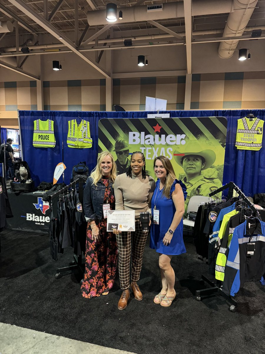 Paul S Cordova (@paulscordova) on Twitter photo Happy Police Womanâs Day! Many Police agencies are striving to attain 30% female police officers by the year 2030 (30X30). <a href="/AldinePolice/">Aldine ISD Police Department</a> is proud to have 33% female officers today! #aldineimpact <a href="/AldineISD/">Aldine ISD</a> Happy Police Womanâs Day! Many Police agencies are striving to attain 30% female police officers by the year 2030 (30X30). <a href="/AldinePolice/">Aldine ISD Police Department</a> is proud to have 33% female officers today! #aldineimpact <a href="/AldineISD/">Aldine ISD</a>