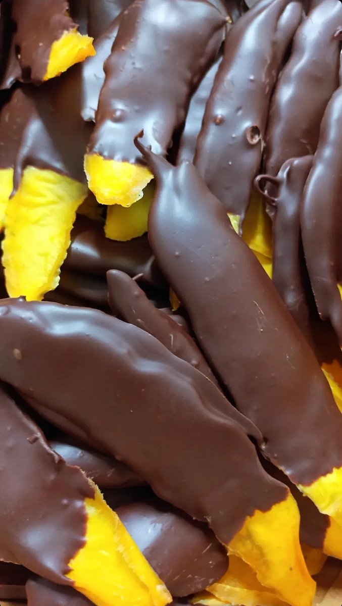 🍫Hasta el domingo 15, en  #MalagaCruiseDays, con <a href="/SaboraMalaga/">Sabor a Málaga</a> puedes comprar chocolate de <a href="/Maychoco_/">Maychoco</a> Tabletas, bombones, mangos recubiertos de chocolate. #Málaga