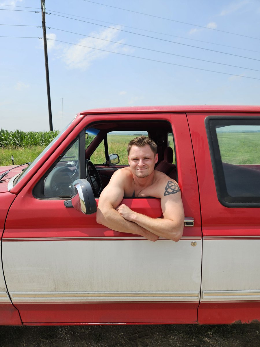 Sold my truck today. I'm gonna miss ya Red.