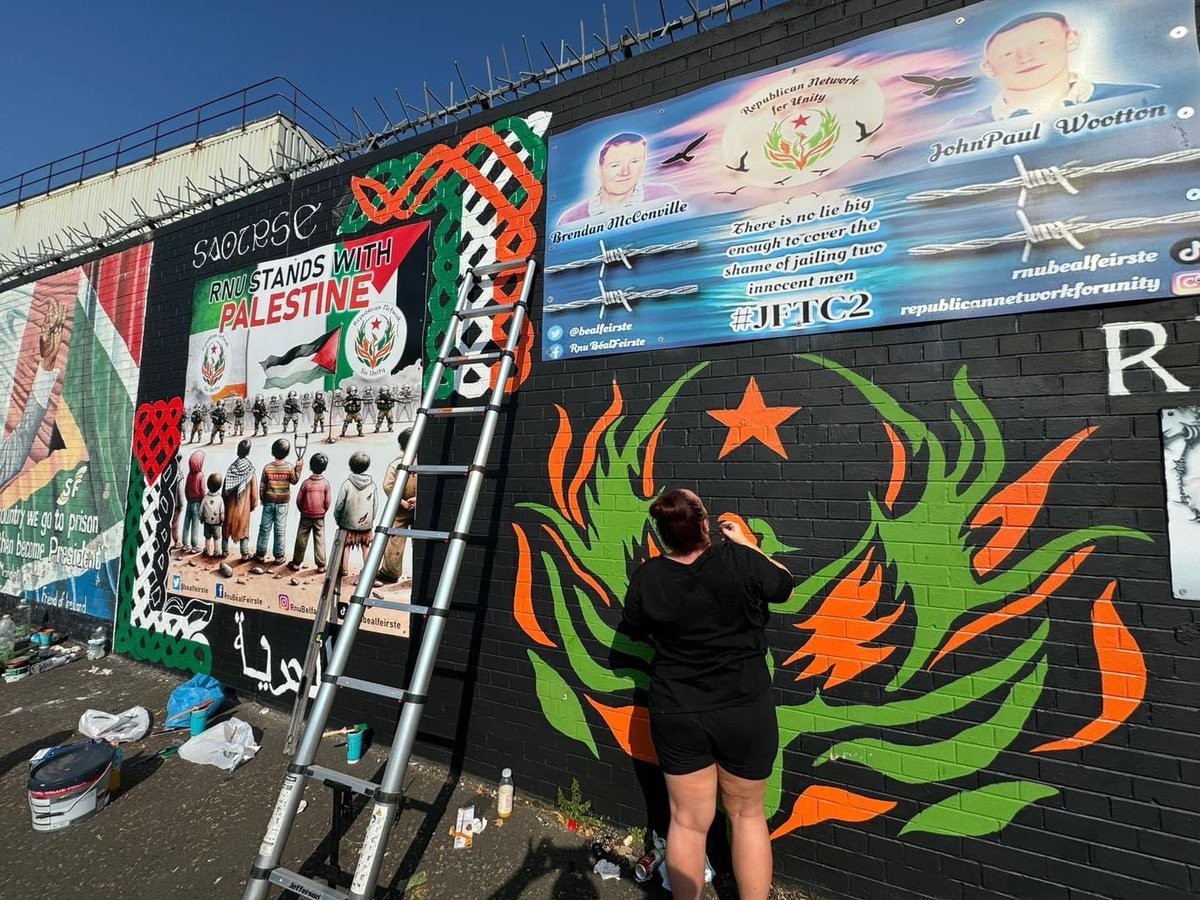 BealRnu's tweet photo. Over last weekend our activists took advantage of the good weather, and redesigned and painted our mural down at the International wall.

Thanks to our activists who gave their time and effort to update our murals. https://t.co/wE9l3FJMux