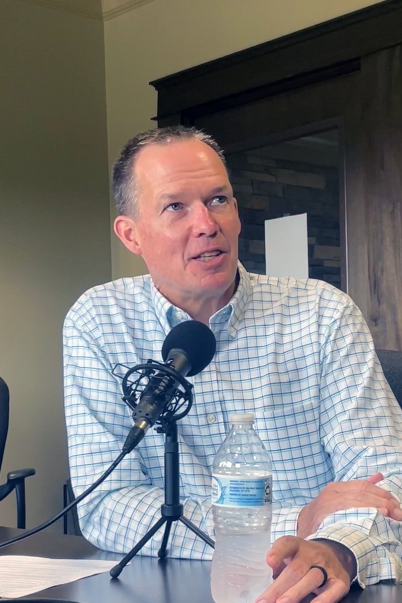 COSERVE_'s tweet photo. On the StaffCast this week is Denny Catalano of CO Memphis. Denny shares about his experience as a student, as staff and about so much he has learned while laboring and leading, embracing the stewardship of producing laborers and going deep with Christ. 
https://t.co/LgQMzsKiIg https://t.co/bv0xXMXQFK