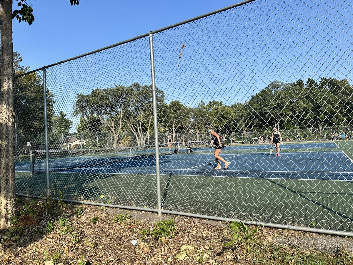 NickLSports's tweet photo. Back in Perham for girls tennis. The No. 8 Jackets face off against No. 7 Staples-Motley in what could be a Section 8A finals preview. The Cardinals were ranked as high as No. 4 in Class A. Tons of great matchups today. https://t.co/2mtElmroGj