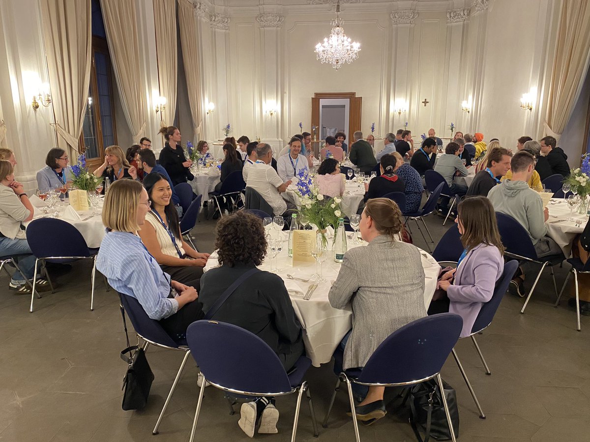 JoergLab's tweet image. Never miss the conference dinner! This is the one of ASOBIOTICS 2024, a 2-day workshop in Würzburg open to everyone sharing an interest in antisense based antibiotics to kill or modulate microbes. Great science today. A field with great potential!
helmholtz-hiri.de/en/asobiotics2…