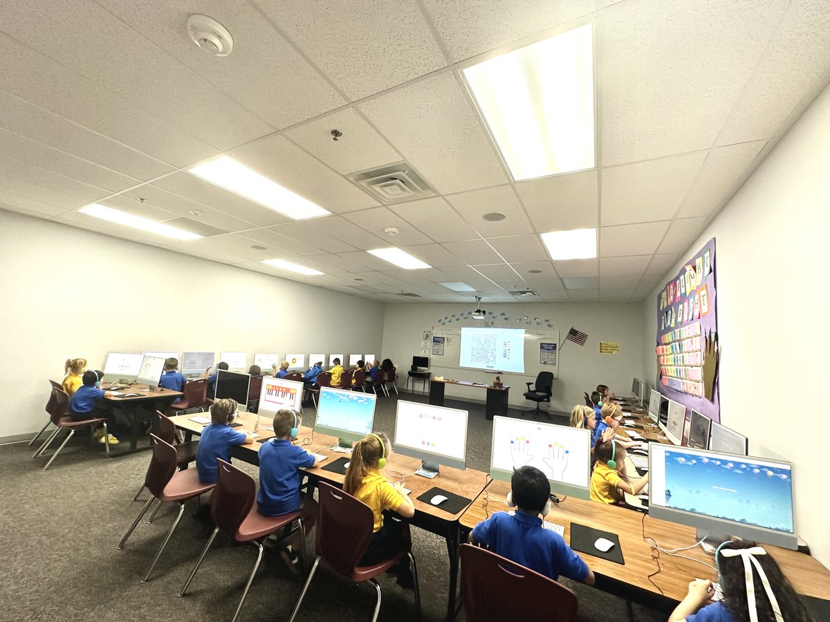 BeehiveAcademy's tweet image. 🌟 Magic in the Classroom! 🌟
Our Kindergarteners were completely mesmerized by their self-paced computer science lessons today. 🤩 The room was so quiet, you could hear a pin drop! Moments like these remind us of the magic when learning clicks. ✨ #TeachingMagic #STEM