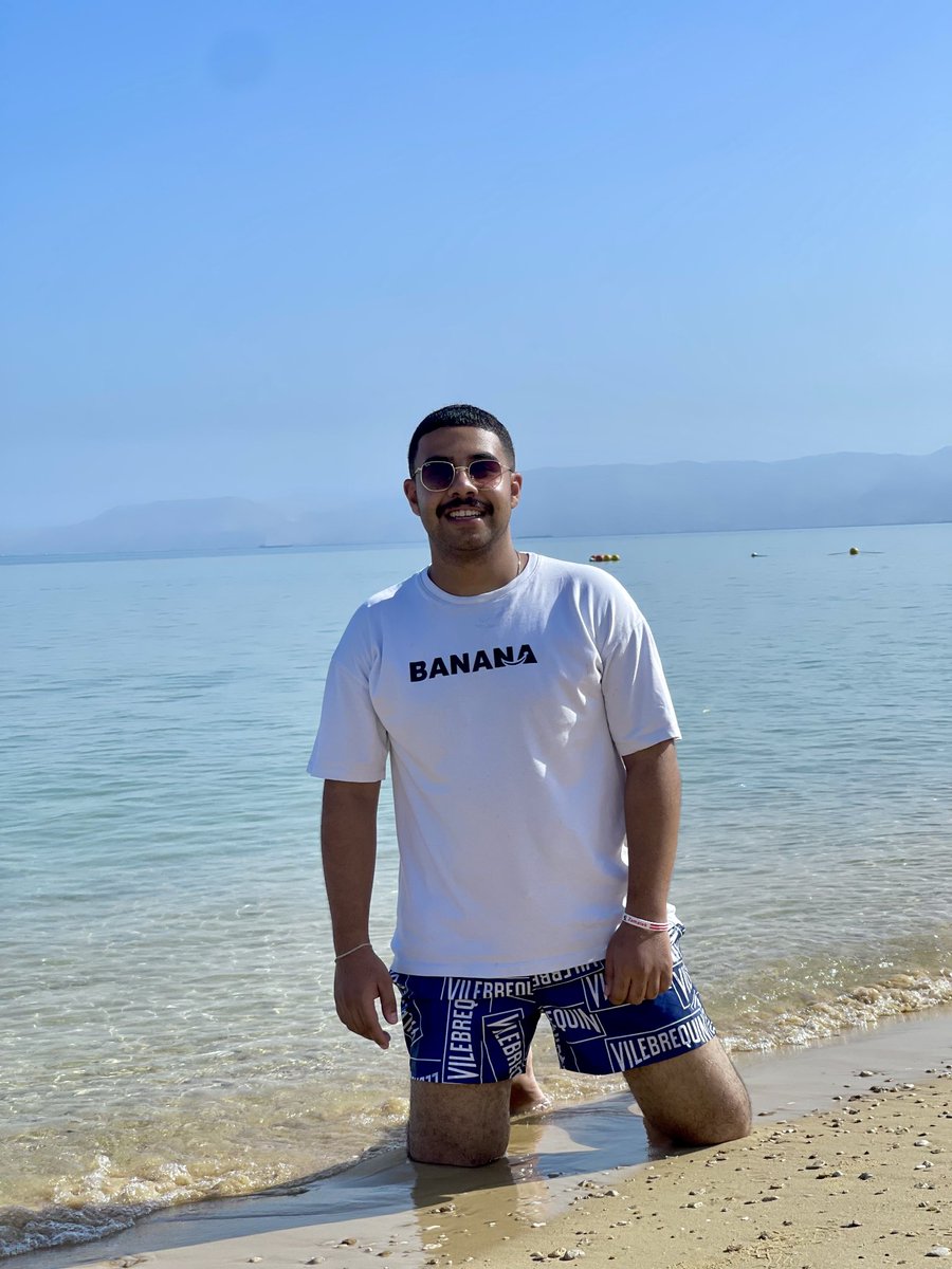 Mostafa52594139's tweet photo. Summer Vibes💙🌊 https://t.co/aYbneaDOhv