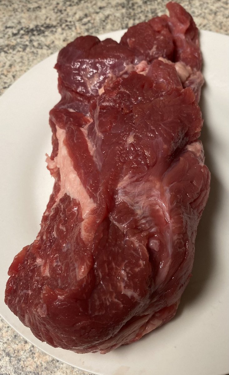 teanval0207's tweet photo. ‼️❌OJO CUANDO COMPREN CARNE EN #StaIsabel ACABO DE COMPRAR CARNE Y ESTÁ HEDIONDA,INCOMIBLE❌‼️ESTOY FURIOSA 😡 NO MERECEMOS PAGAR POR ESTO‼️ #Cencosud #StaIsabel 😡 https://t.co/UHwa1waPkS