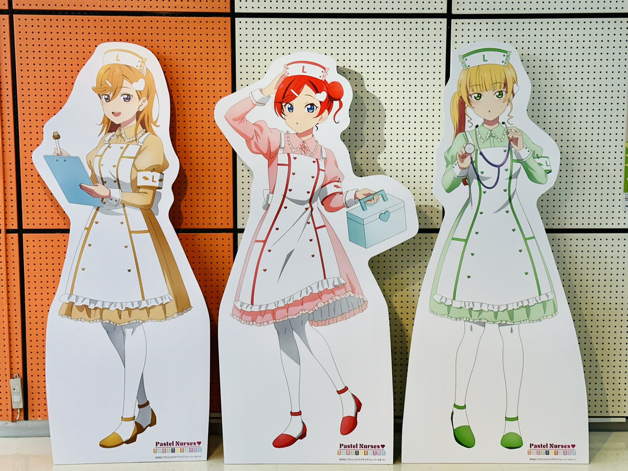 ラブライブ liella 缶バッジ 鬼塚 冬毱 パステルナース 東急ハンズ 5個 ラブライブ liella 缶バッジ 鬼塚 冬毱 パステルナース 東急