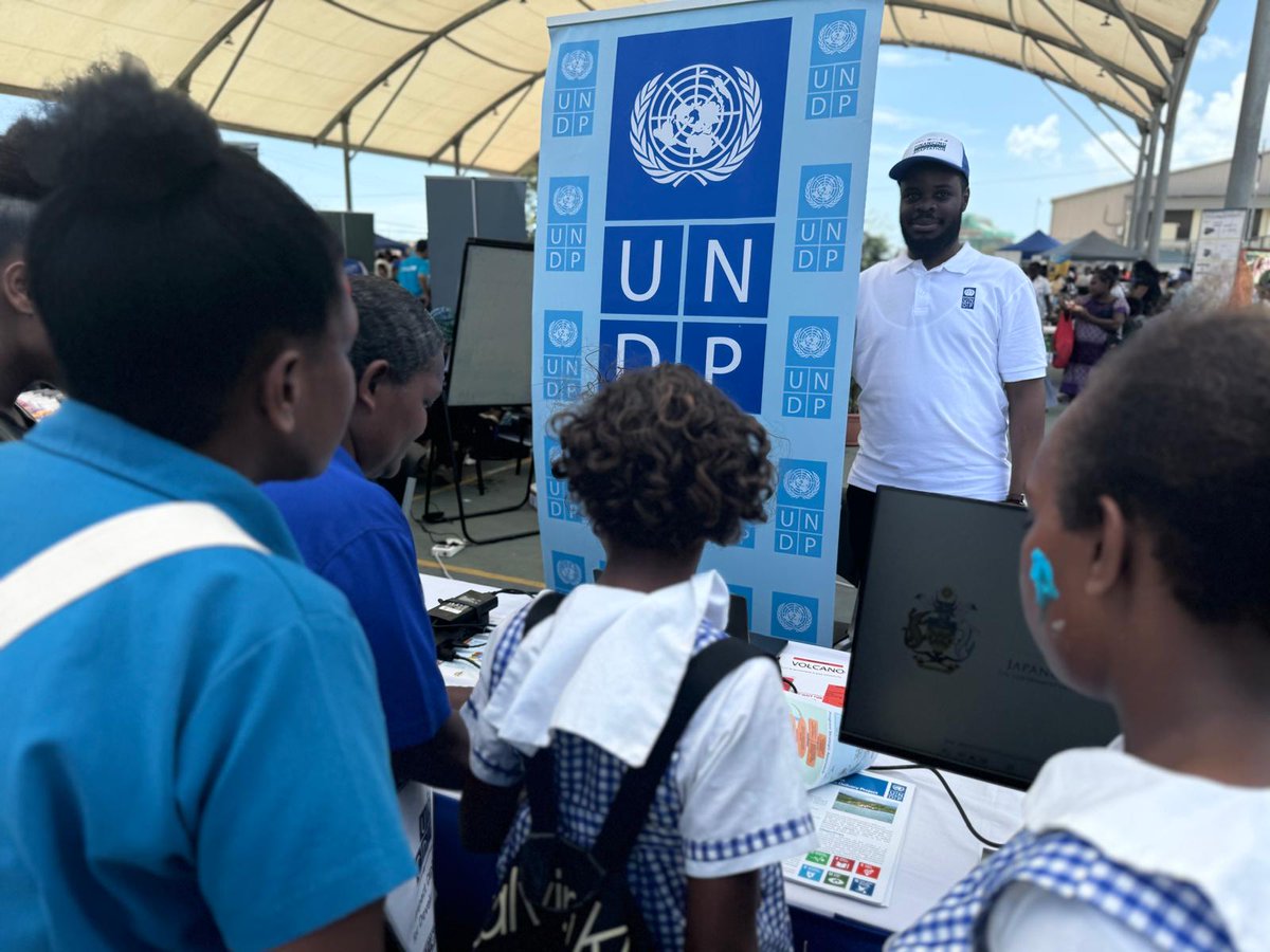 UNDP_Solomons's tweet photo. 🌍✨ Excited to be at the 🇳🇿New Zealand Fair today showing the impact of our projects in the 🇸🇧Hapi Isles! Visit our booth to learn about New Zealand funded #Gov4Res project and how together, we're empowering communities and driving lasting change in 🇸🇧! 🤝 #UNDP #NewZealandFair https://t.co/9Nj7W4sHCY