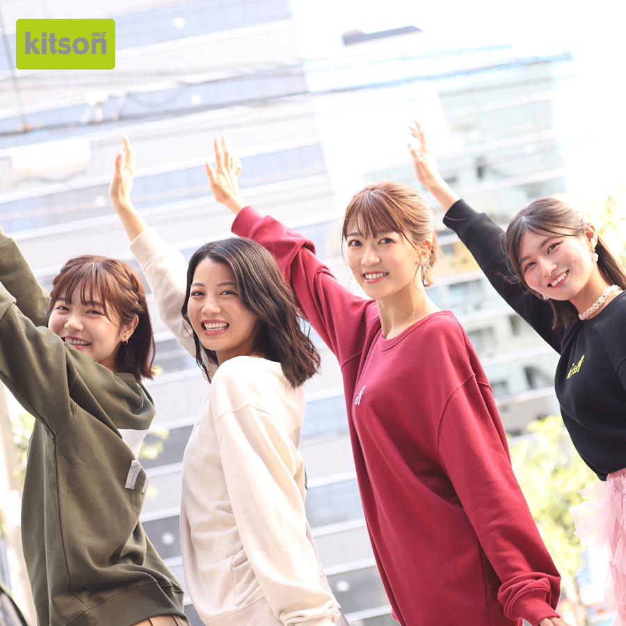 kitson_me's tweet photo. M.K.O.Mさんとのコラボアイテムが大好評予約受付中🌺
こちらは男女兼用アイテムとなります❣
詳細・ご購入はコチラ👇
https://t.co/my0To4io01
#Kitsonme #キットソンミー #MKOM
@yu_mashima
@KitaharaHonoka
@oisland_rino25
@Futaba_Mori https://t.co/i6POI1okB5