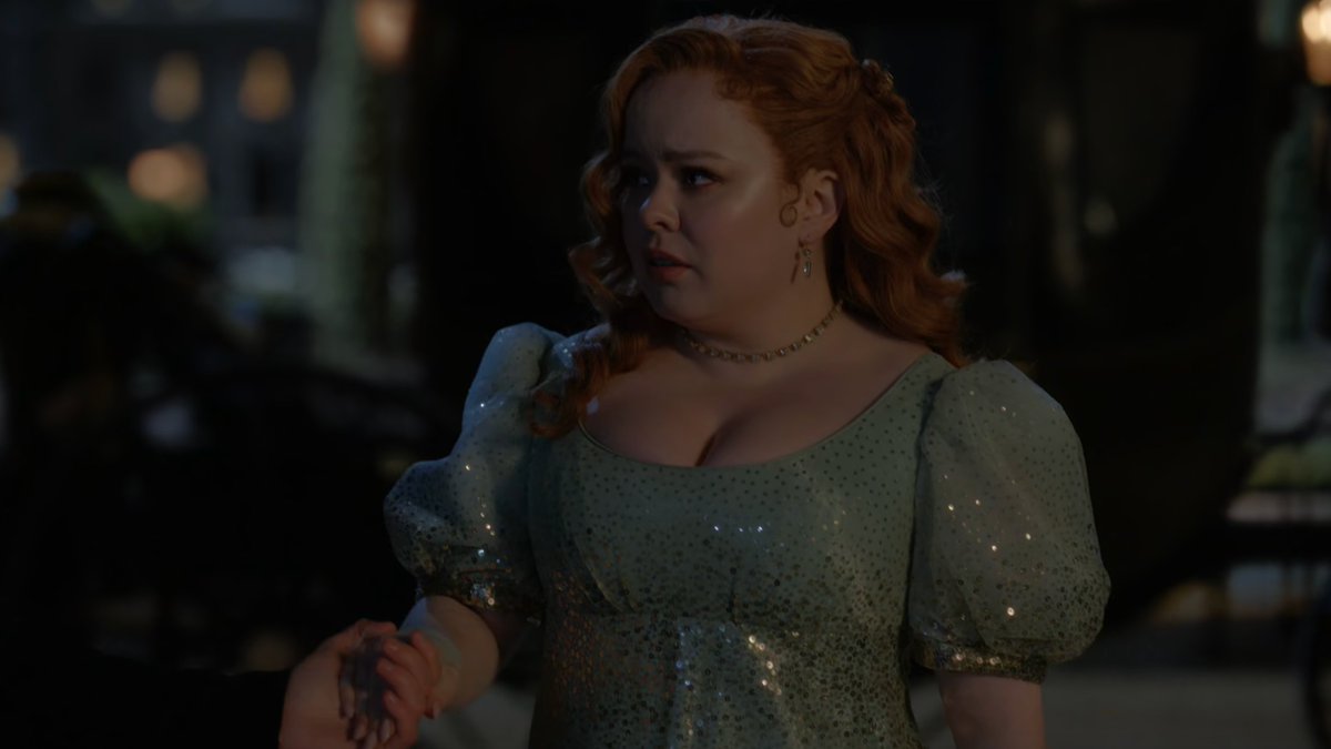 SPIDEYVOL6's tweet photo. THIS A N G E L OH MY GOODNESS I LOVE THIS LOOK SO MUVH 😭😭 she is so pretty and perfect and PRINCESS!!!! https://t.co/6ZuNQ0csPF