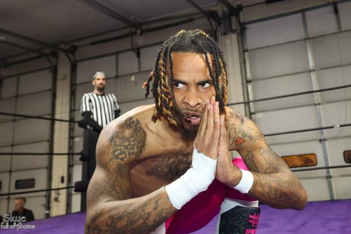 DanielATG215's tweet image. .@WeR1Vibez #4TheYouth #VibeSetter
youtube.com/@danielatg215?…