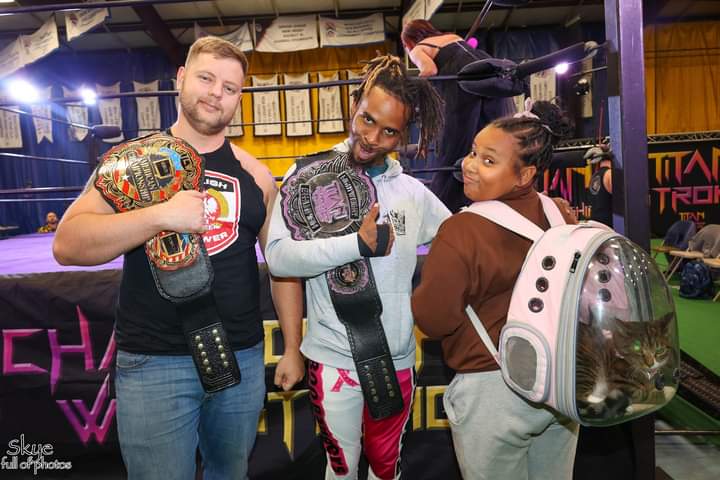 DanielATG215's tweet image. .@WeR1Vibez #4TheYouth #VibeSetter
youtube.com/@danielatg215?…