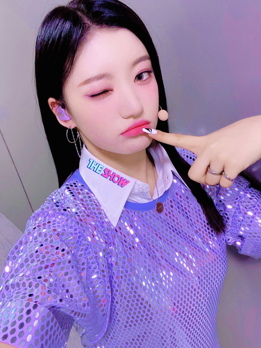 MSRUMOR_TW's tweet photo. ❛ ⠀ ⠀   𝐌. ⠀ ⠀  📀 ⠀  𝐔𝐒𝐈𝐂 ⠀ ⠀   ゞ ⠀ ⠀   𝕔͟𝕙͟𝕠͟𝕚͟𝕔͟𝕖 ⠀ ⠀   ⋆ ⠀⠀#𝙶𝑟𝖆𝚟𝕚ty𓈒࣪ꕨ𝒄o𝚟ēr

[ #SIGEL ] Encontré la canción que ha salvado el mes. La voz de esta preciosa hace que #妖精ཋྀུ⃨𓈒࣪𝙶𝕚rl suene increíble. ♡ https://t.co/cg5kG3L9Q1
