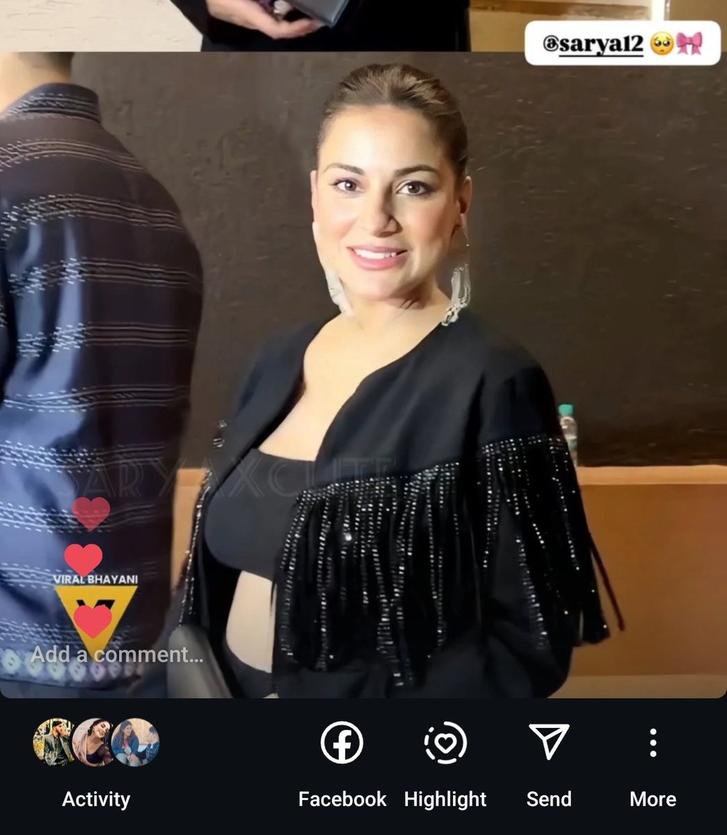 My P R E T T Y ✨🖤🫀 

#saryans
<a href="/AryaSmilesa/">shraddha arya</a>