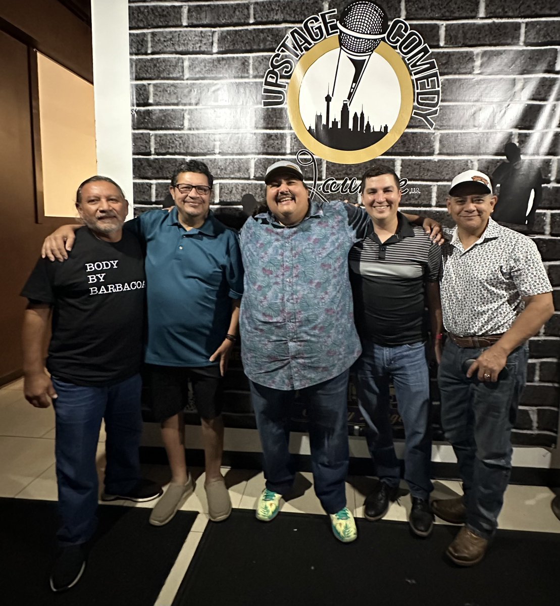 21ForLifeHOF's tweet image. @superstarcomedy and @MichelleCantuCo were two of the comedians performing tonight. All of the comedians did outstanding. 
@TexMexFrank let’s get @MikeTaylorShow, @RudyJay_star, &amp;amp; @DJLG210 out there for the next Comedy show. 
#inthebuilding #thunderdome