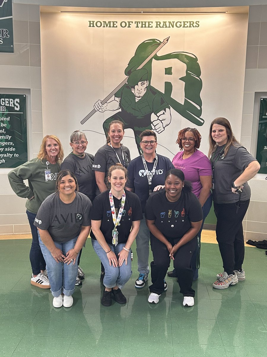 Thankful to work with such a great group of educators supporting our students for college and career readiness. #AVID #RLTW <a href="/AVID4College/">AVID</a> <a href="/RudderHS_BISD/">Rudder High School</a>