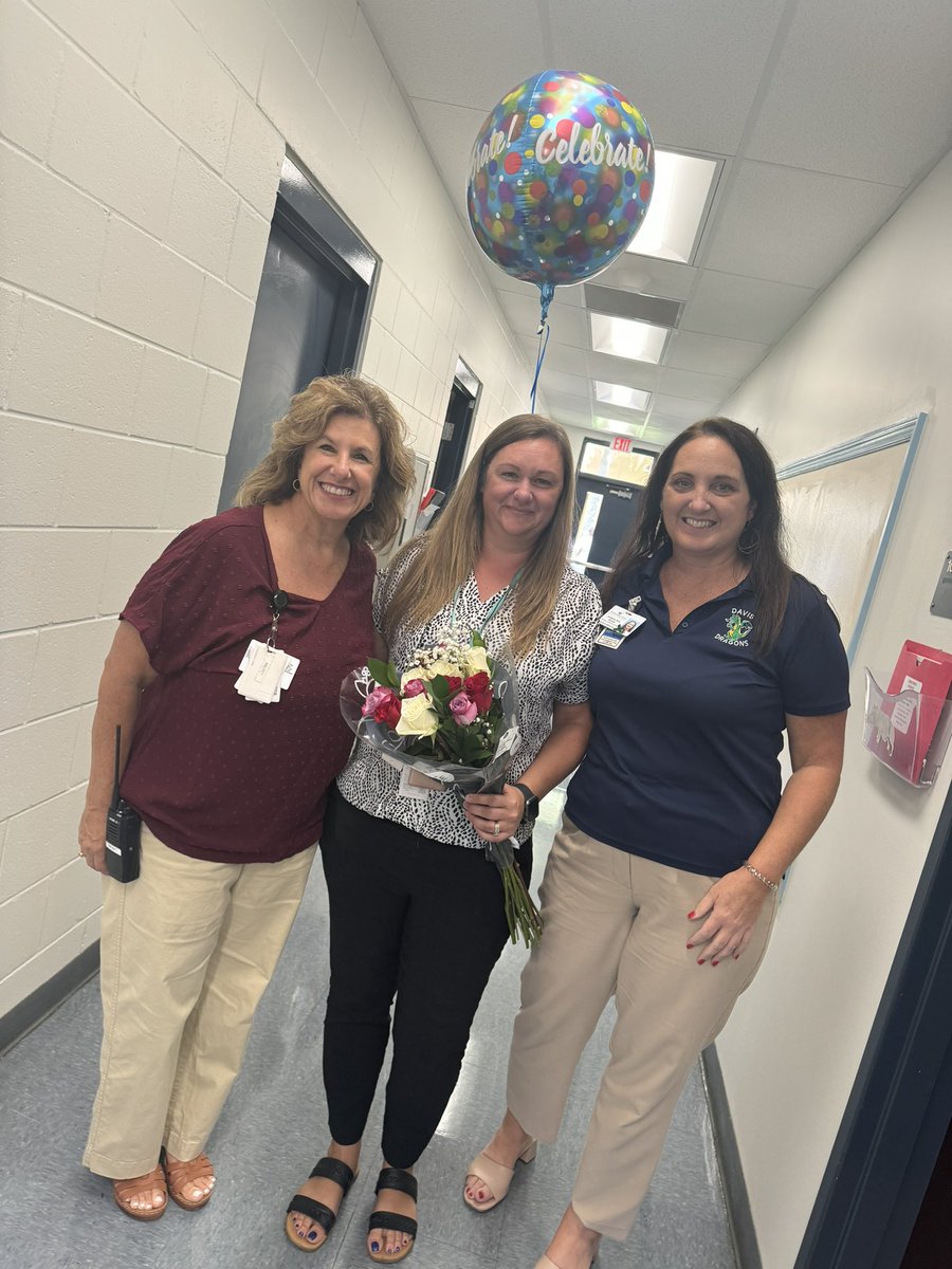 Davis Elementary (@hcpsdavises) on Twitter photo Congrats to our Ida S Baker diversity Educator Mrs.Torres, Support Employee of the Year, Mrs. Hernandez, and Teacher of the Year, Mrs.Logie! <a href="/HCPSNutrition/">Student Nutrition Services</a> <a href="/HillsboroughSch/">Hillsborough Schools</a> @hcpsreg Congrats to our Ida S Baker diversity Educator Mrs.Torres, Support Employee of the Year, Mrs. Hernandez, and Teacher of the Year, Mrs.Logie! <a href="/HCPSNutrition/">Student Nutrition Services</a> <a href="/HillsboroughSch/">Hillsborough Schools</a> @hcpsreg