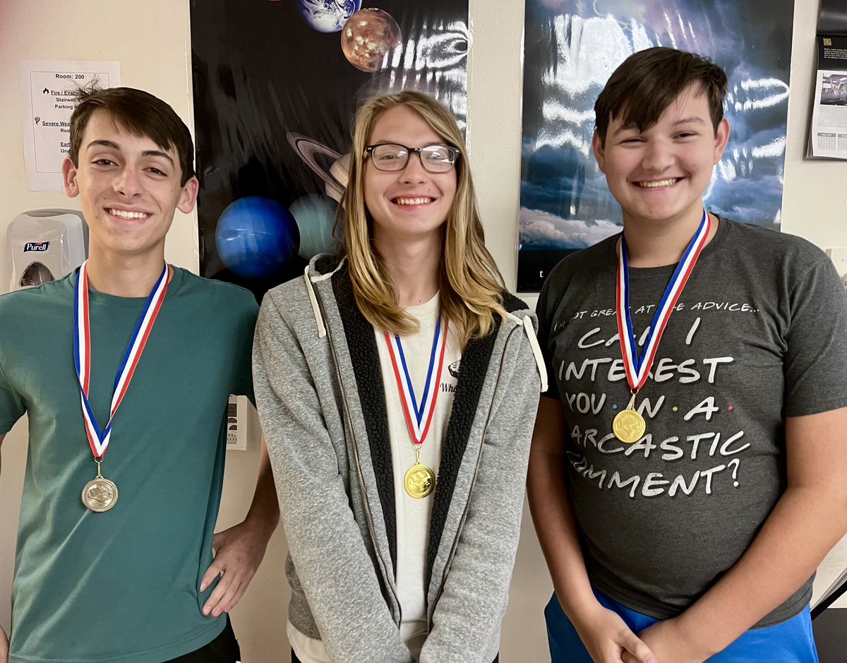 Jordan, Scott and Robbie received their individual medals today that they earned at the Dragon Invitational in DeSoto in February. Looking forward to the new Oakville Quiz Bowl season with or veteran players as leaders and lots of new folks. <a href="/OHS_Tigers/">Oakville High School</a> <a href="/MehlvilleSD/">Mehlville School District</a>