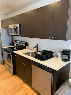 us_premier's tweet photo. Looking for short term housing but don't know where to start! Start with us, the premier place to find short term housing all over the country! https://t.co/3MmbyRnfQx