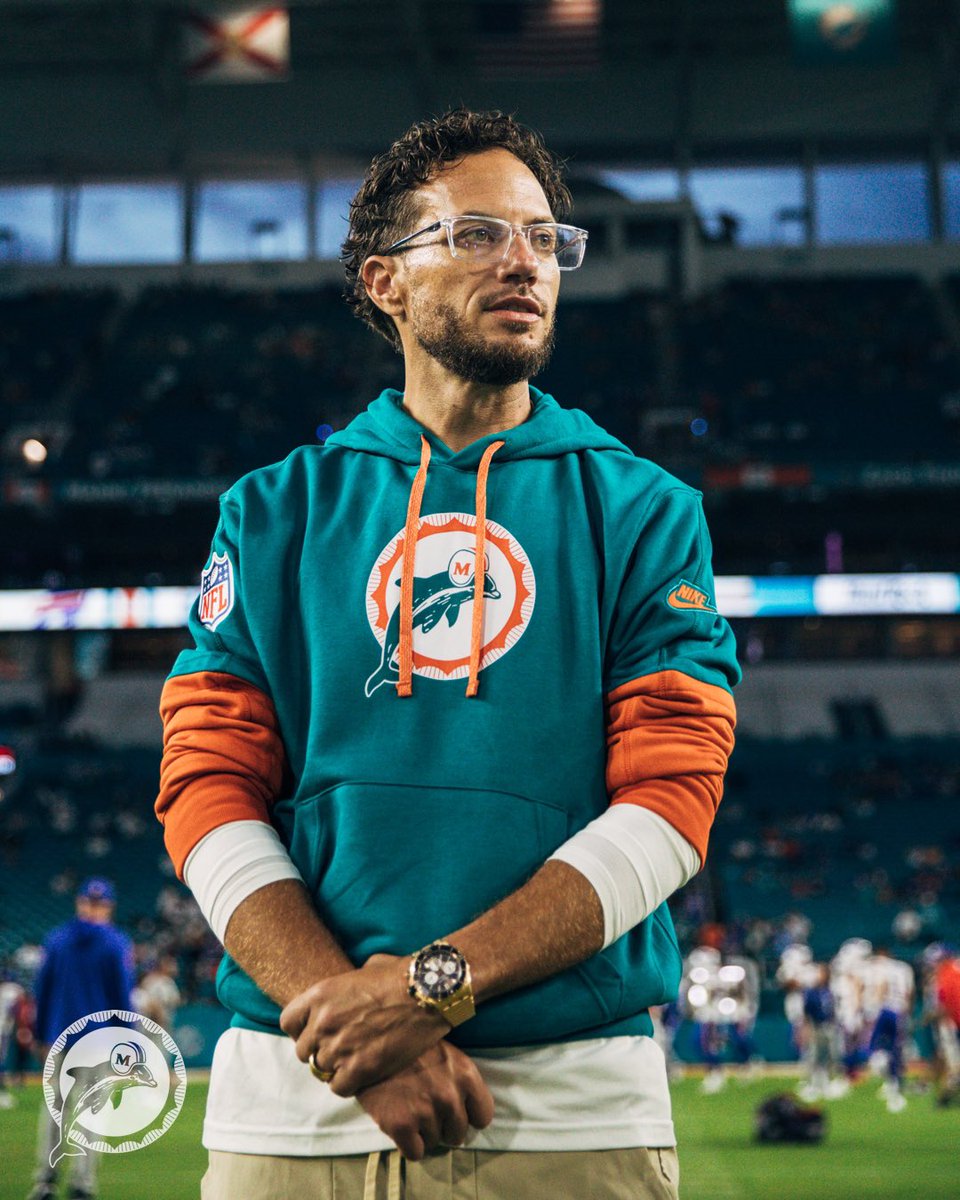 MiamiDolphins's tweet photo. Thursday Night Football 🔜 https://t.co/cfoSqG0dgT